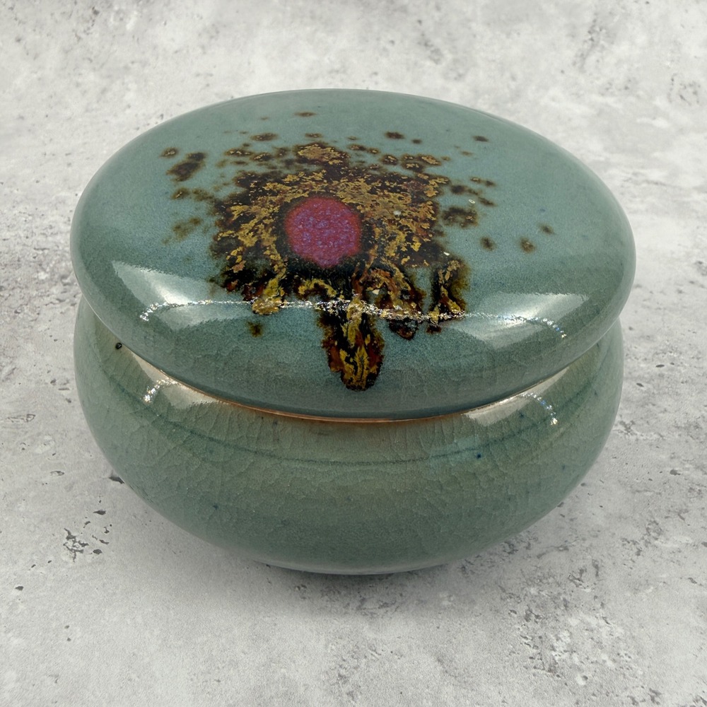 Wally Schwab Pacific NW Studio Art Pottery Stoneware Lidded Box Jar
